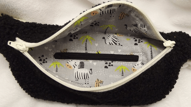 sac banane enfant en tissu bouclette noir
