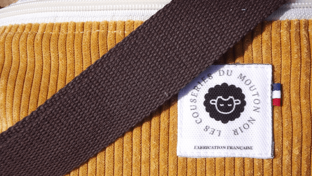 Sac banane velours moutarde