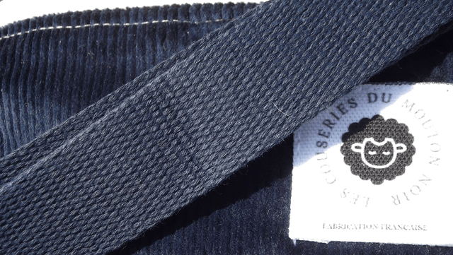 Sac banane velours bleu marine profond