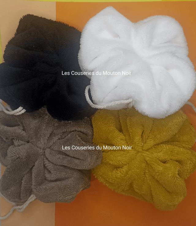 Fleur de douche en bambou